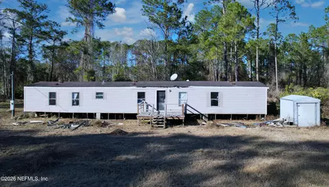 114 Palmetto Rd, Satsuma, FL 32189