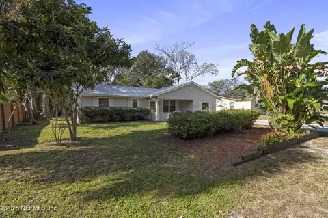848 Queen Rd, Saint Augustine, FL 32086