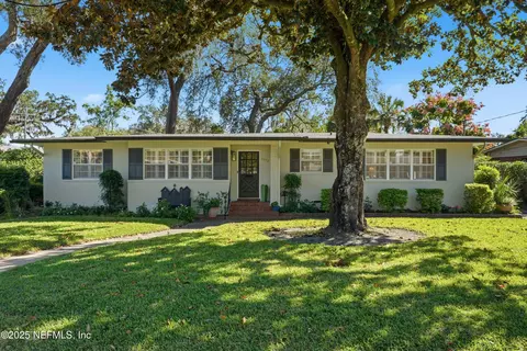 1452 San Amaro Rd, Jacksonville, FL 32207
