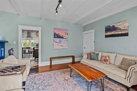 Living - 8 Park Ave, Saint Augustine, FL 32084 photo 1 of 4