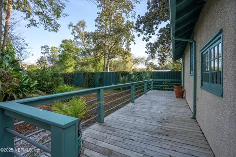 Exterior - 8 Park Ave, Saint Augustine, FL 32084 photo 6 of 13