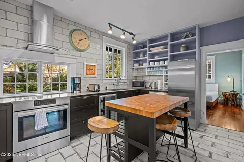 Kitchen - 8 Park Ave, Saint Augustine, FL 32084 photo 1 of 4
