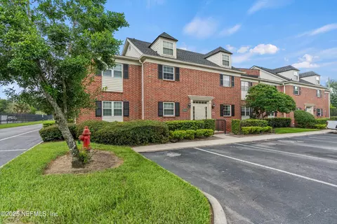 4915 Baymeadows Rd #8B, Jacksonville, FL 32217