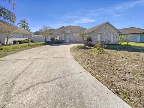 9042 Smoketree Dr, Jacksonville, FL 32244