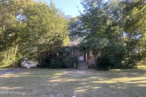 8233 Delaware Ave, Jacksonville, FL 32208