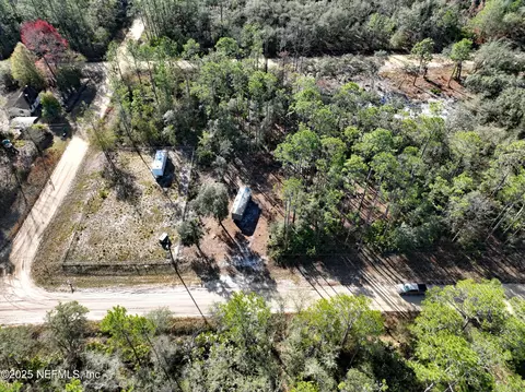 117 Glisson St, Interlachen, FL 32148 photo 13
