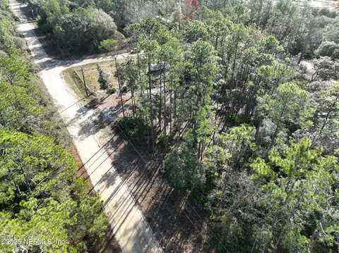 117 Glisson St, Interlachen, FL 32148 photo 12
