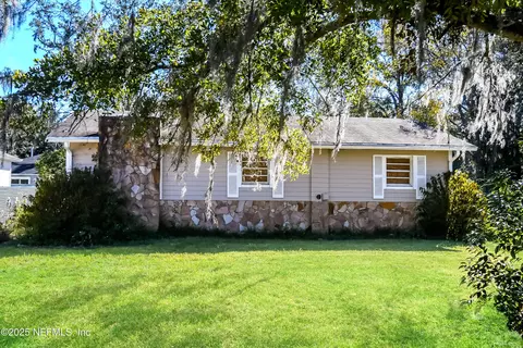 8616 Buttercup St, Jacksonville, FL 32210