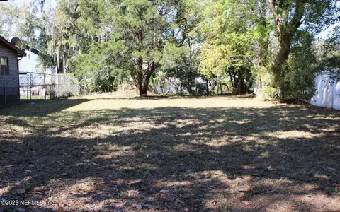 412 Nixon St, Jacksonville, FL 32204