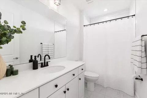 Bath - 492 Rum Runner Way, Saint Johns, FL 32259 photo 2 of 2