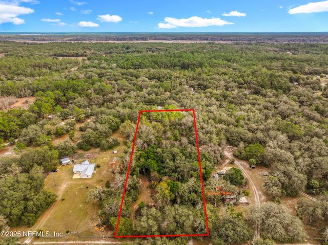 22695 NE 130th Court Rd, Fort Mc Coy, FL 32134