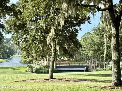 8157 Seven Mile Dr, Palm Valley, FL 32082
