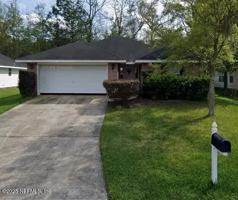 7700 Lookout Point Dr, Jacksonville, FL 32210