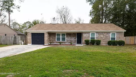2715 Pinewood Blvd N, Middleburg, FL 32068