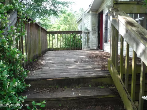 1624 Otis Rd, Jacksonville, FL 32220