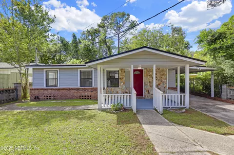 9062 2nd Ave, Jacksonville, FL 32208