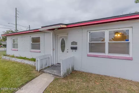 4504 Barnes Rd, Jacksonville, FL 32207
