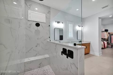 Bath - 40 Sparrow Creek Dr, Saint Augustine, FL 32092 photo 5 of 8