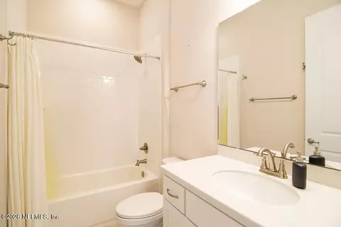Bath - 443 Pescado Dr, Saint Augustine, FL 32095 photo 4 of 4