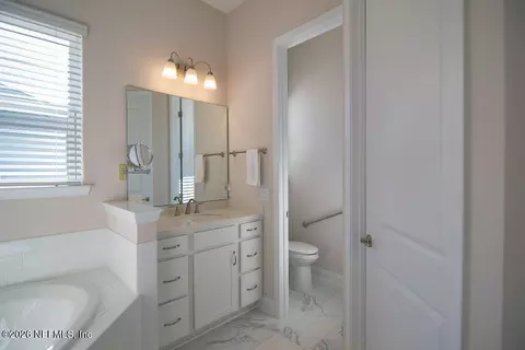 Bath - 443 Pescado Dr, Saint Augustine, FL 32095 photo 3 of 4