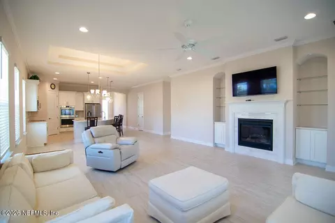 Living - 443 Pescado Dr, Saint Augustine, FL 32095 photo 2 of 3