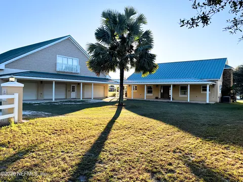 537 Georgetown Shortcut Rd, Crescent City, FL 32112