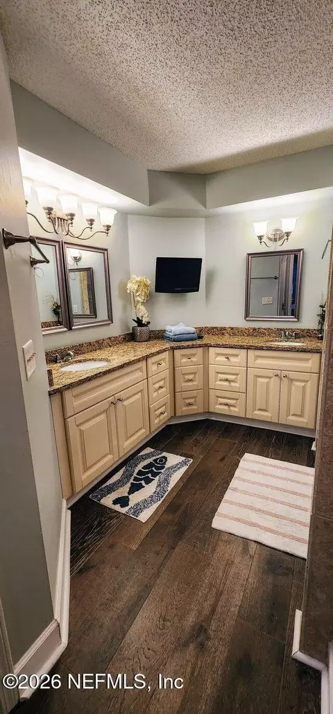 Bath - 16039 Shellcracker Rd, Jacksonville, FL 32226 photo 2 of 3