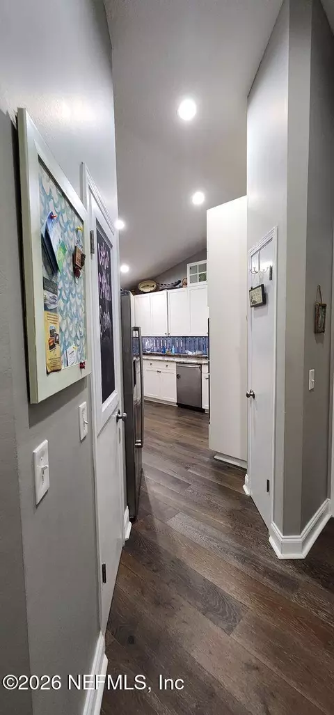 Entry Way - 16039 Shellcracker Rd, Jacksonville, FL 32226 photo 3 of 3