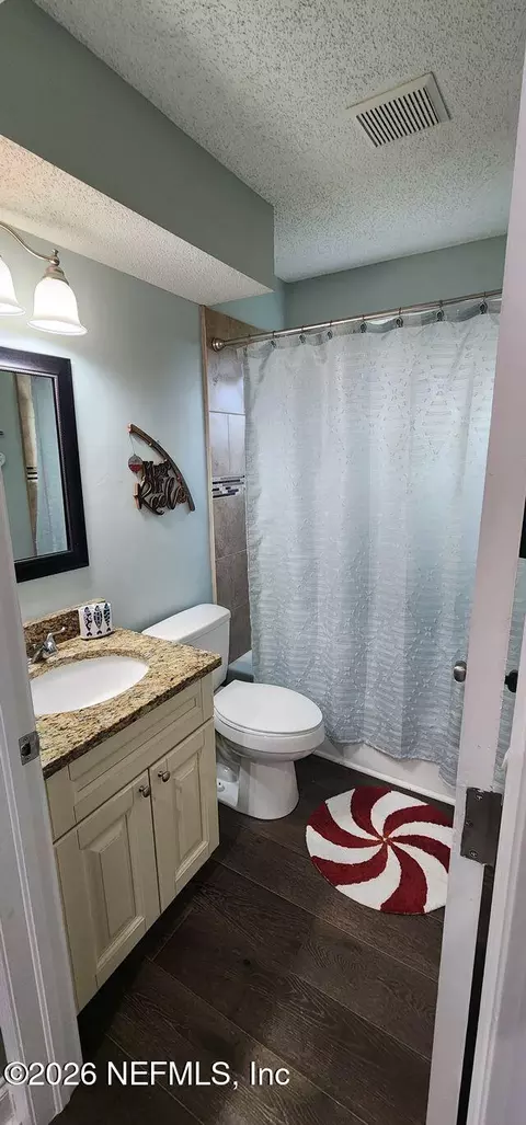 Bath - 16039 Shellcracker Rd, Jacksonville, FL 32226 photo 1 of 3