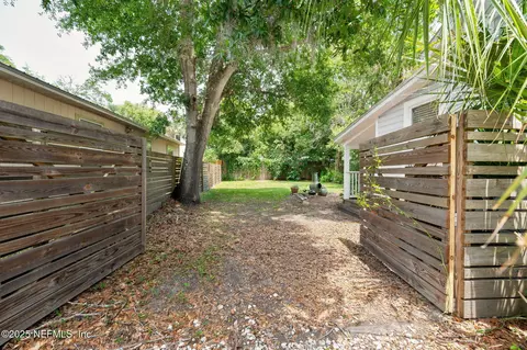 Exterior - 141 Blanco St, Saint Augustine, FL 32084 photo 7 of 15