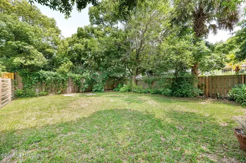 Exterior - 141 Blanco St, Saint Augustine, FL 32084 photo 9 of 15
