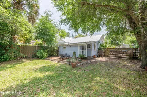 Exterior - 141 Blanco St, Saint Augustine, FL 32084 photo 11 of 15
