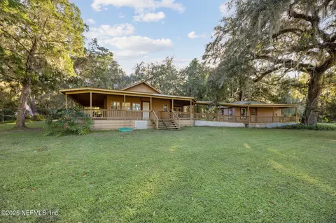 127 Duck Dr, Crescent City, FL 32112