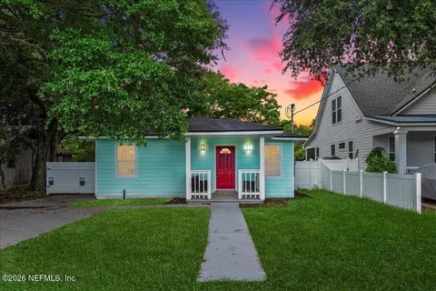 619 S 10th St, Fernandina Beach, FL 32034