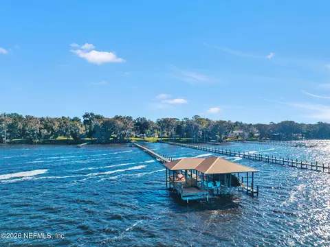 1050 Popolee Rd, Saint Johns, FL 32259