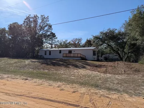 119 Walter Ave, Interlachen, FL 32148