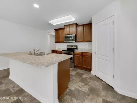 Kitchen - 75 Millet Way, Saint Augustine, FL 32084 photo 2 of 2