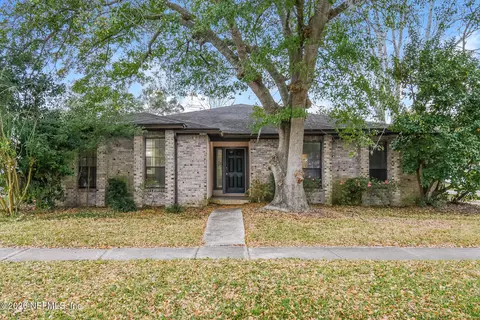 3056 Bridgeview Dr, Jacksonville, FL 32216