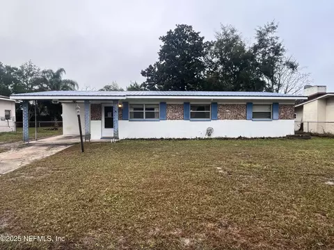 7856 Jaguar Dr, Jacksonville, FL 32244
