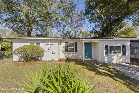 5873 Oaklane Dr, Jacksonville, FL 32244