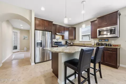 Kitchen - 258 Rock Spring Loop, Saint Augustine, FL 32095 photo 4 of 5