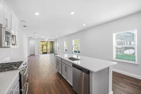 Entry Way - 322 Clifton Bay Loop, Saint Johns, FL 32259 photo 3 of 4