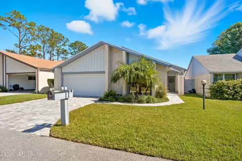 2718 Versailles Ct, Ponte Vedra Beach, FL 32082