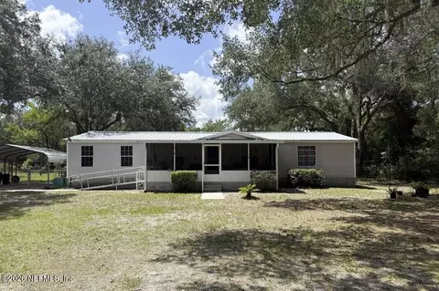 133 Fulton Rd, Palatka, FL 32177