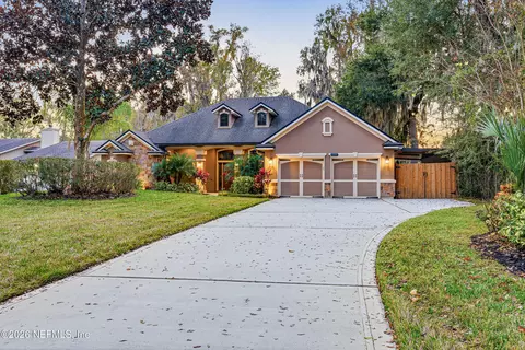 114 Warren Cir, Saint Johns, FL 32259