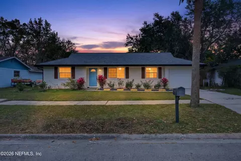 3570 Grassy Ride Dr, Jacksonville, FL 32223