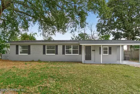 2615 Kershaw Dr W, Jacksonville, FL 32211