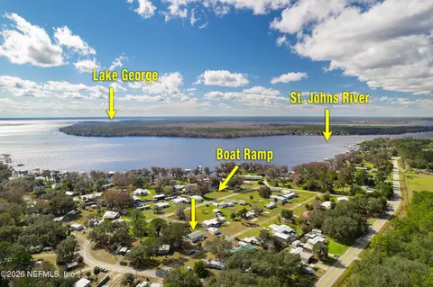 117 Lake View Ave, Georgetown, FL 32139