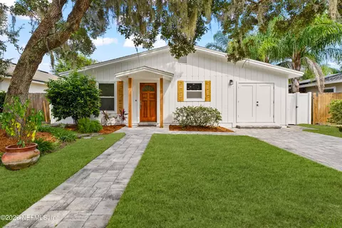 1009 21st St N, Jacksonville Beach, FL 32250