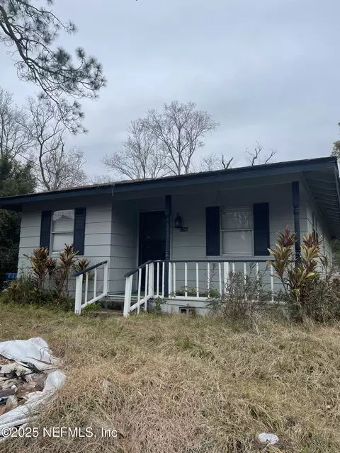5745 Benedict Rd, Jacksonville, FL 32209